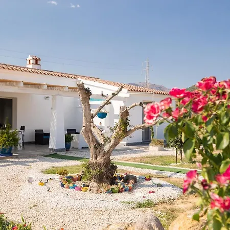 Casa Junchedda Villa *